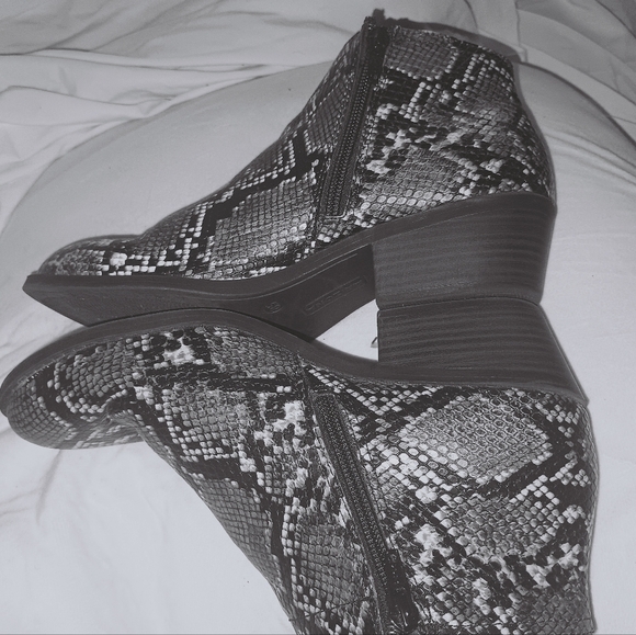 Faux Snake Booties - Picture 3 of 6
